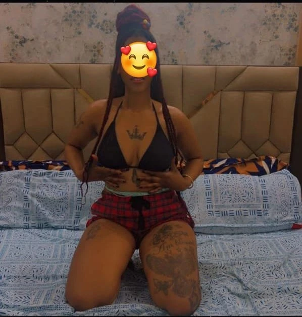 Juicy Ass Zoe Just Arrived in Mohali – South African escort in Chandigarh — 7 / 8
