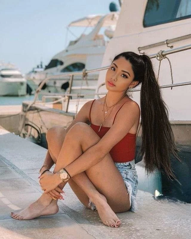 Sandie – Filipino escort in Hong Kong, Escort, Hong Kong