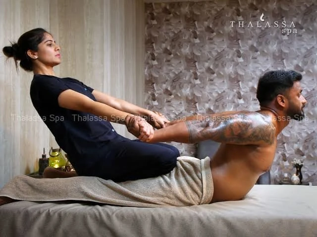 FEMALE TO MALE FUL BODY OIL MASSAGE HPY – Indian escort in Bangalore — 5 / 8