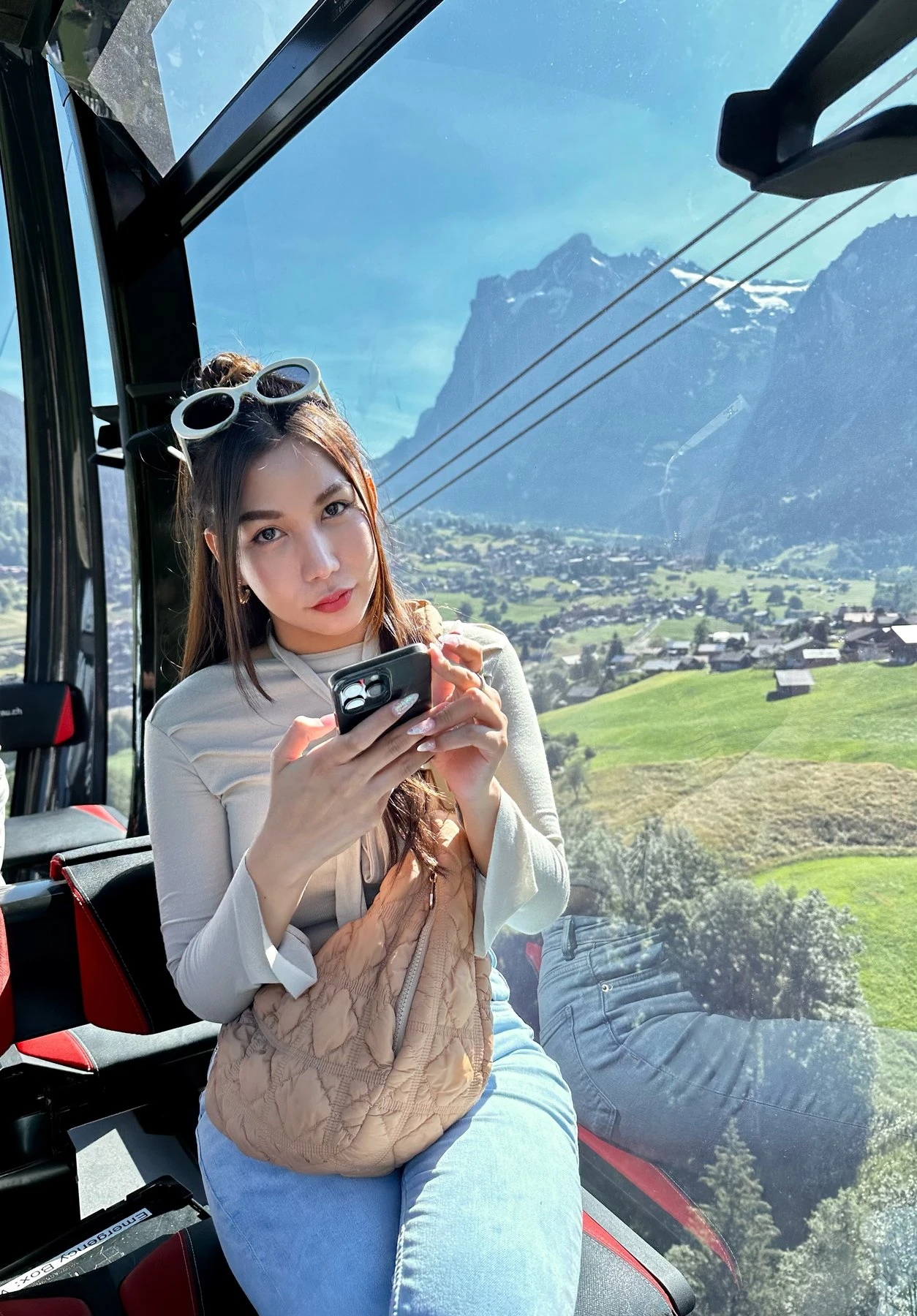 Cara 3week in Hong Kong – Japanese escort in Hong Kong — 8 / 11