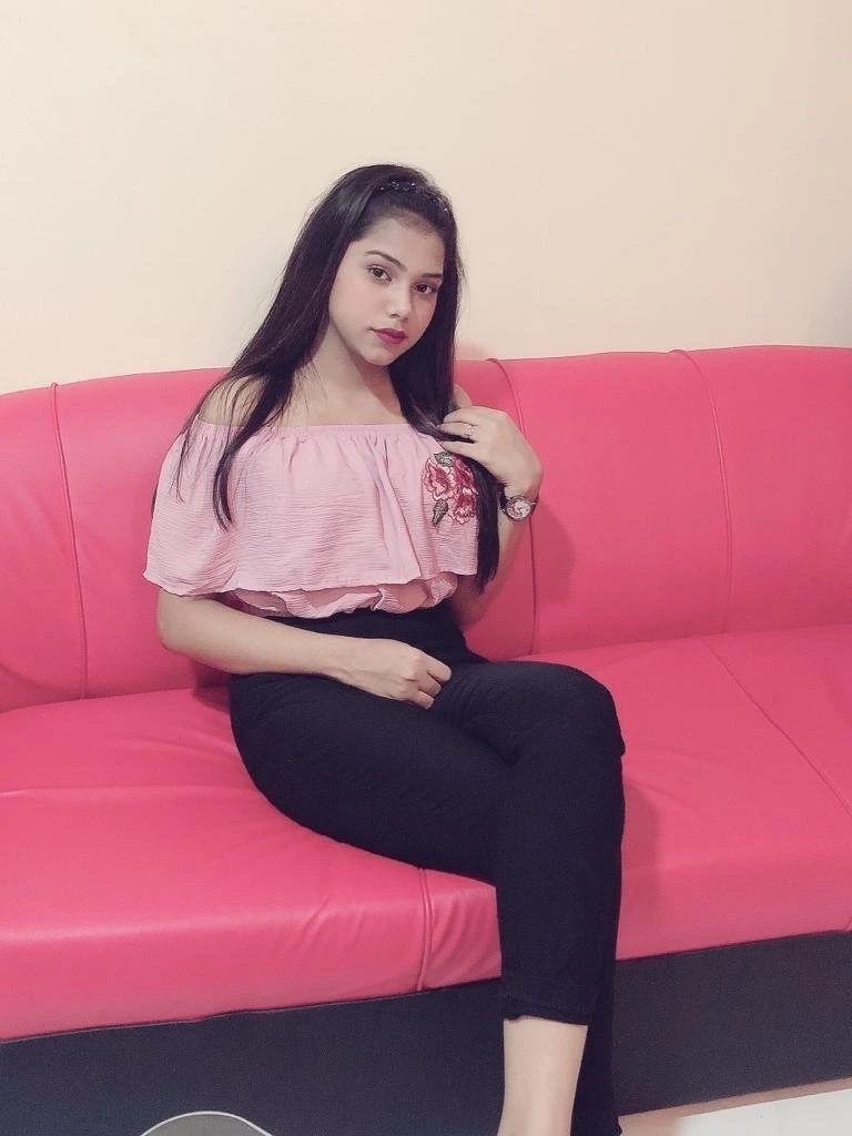 Priya Singh – Indian masseuse in Bangalore, Escort, Banga
