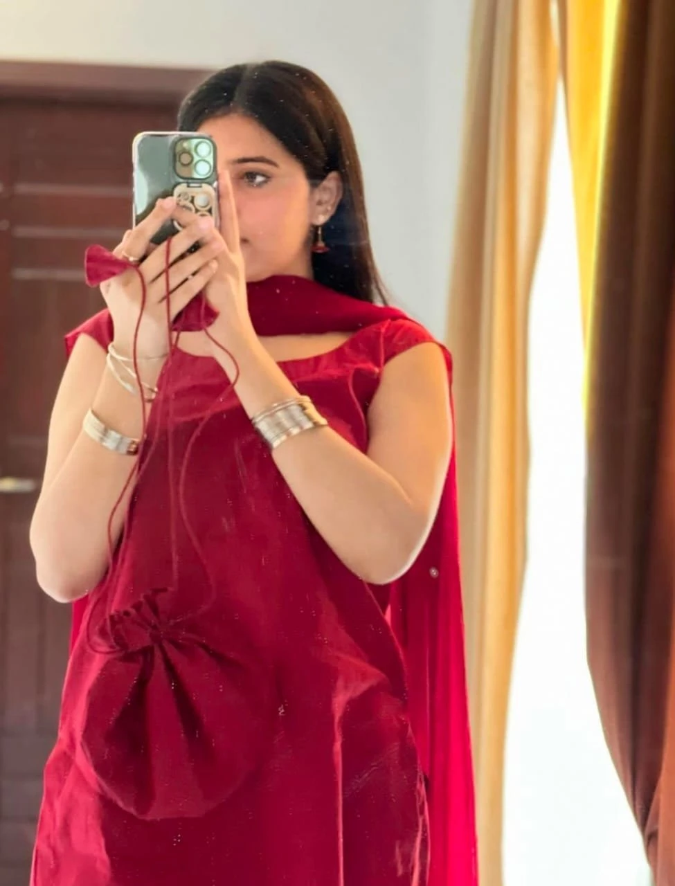 ꧁༒Poonam🦋(meet & Cam)༒꧂, Escort – Indian escort in Bangalore — 4 / 5
