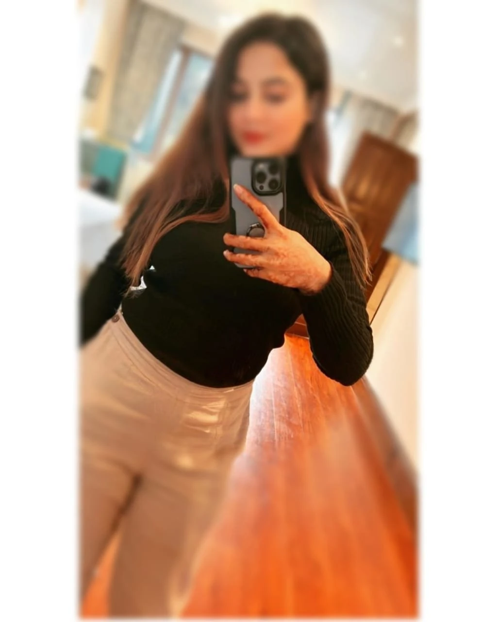 SANIYA PATEL (REAL MEET WITH CAM SHOW) B – Indian escort in Bangalore — 3 / 5