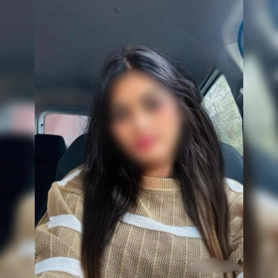 Sonam Independent Girls Cash Payment – Indian escort in Bangalore — 3 / 5