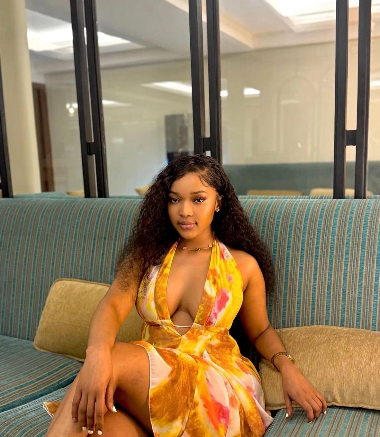 Luccia – South African escort in Ahmedabad — 4 / 5