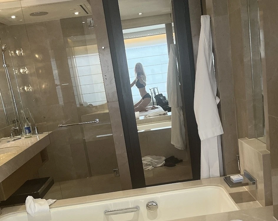 Eva Professional Therapist – Chinese escort in Hong Kong, Escort, Hong Kong