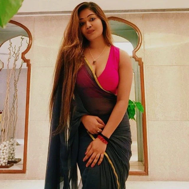 Safiya – Indian escort in Bangalore, Escort, Banga
