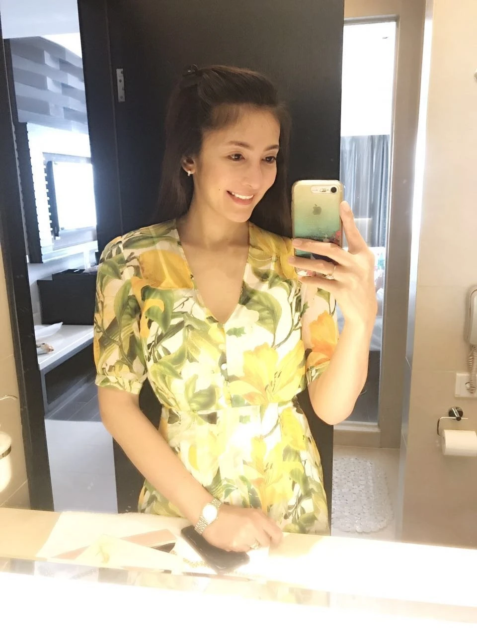 Inah Yahyah – American escort in Hong Kong — 18 / 19