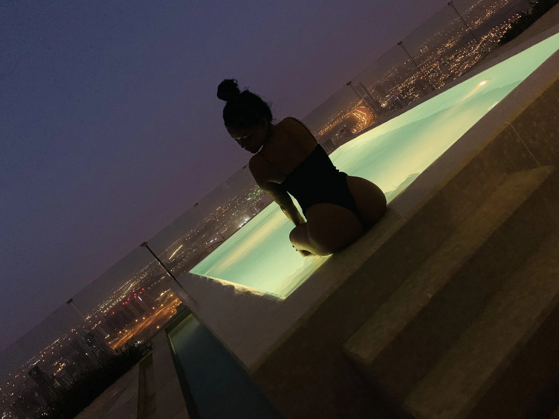 Alice PNP – Cambodian escort in Phnom Penh — 22 / 23