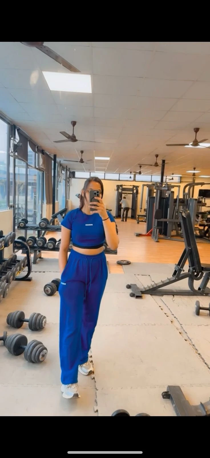 Shruti Independent realmeet and cam – Indian escort in Gurgaon — 5 / 6