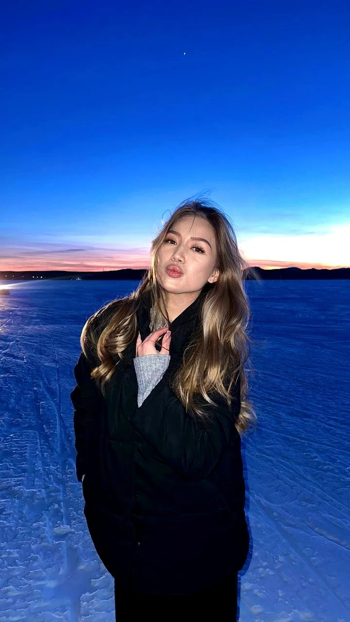 Amira Naughty Kitten – Kazakhstani escort in Hong Kong — 10 / 12