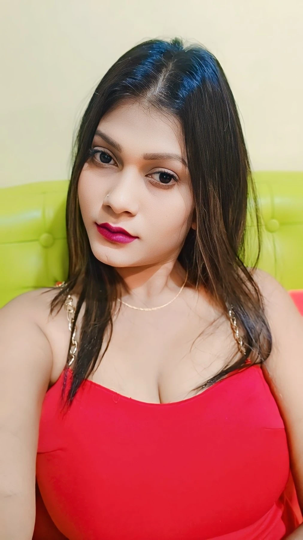 Isha – Indian escort in Bangalore — 2 / 12