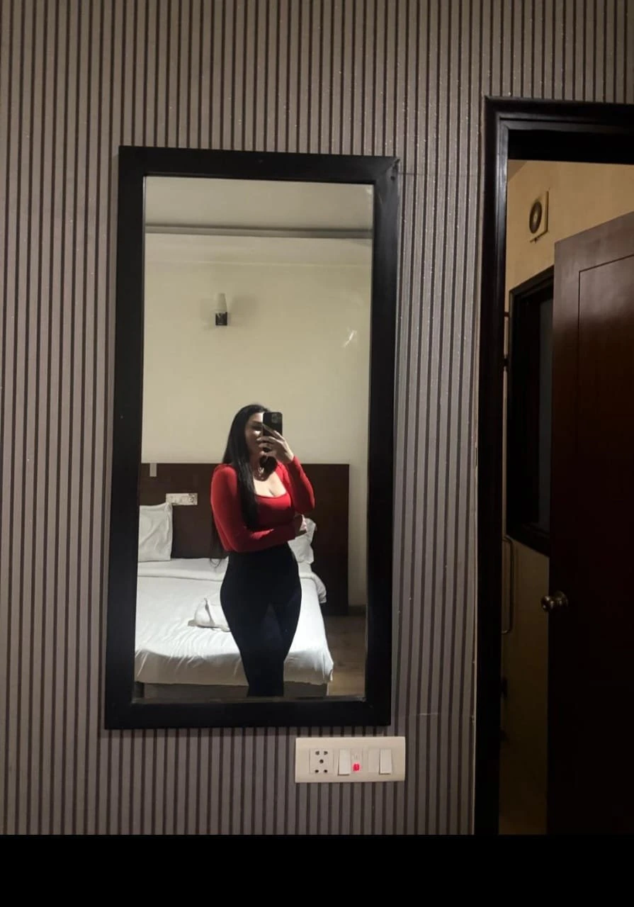 Hotel Escort Girls – Russian escort in Gurgaon — 4 / 5