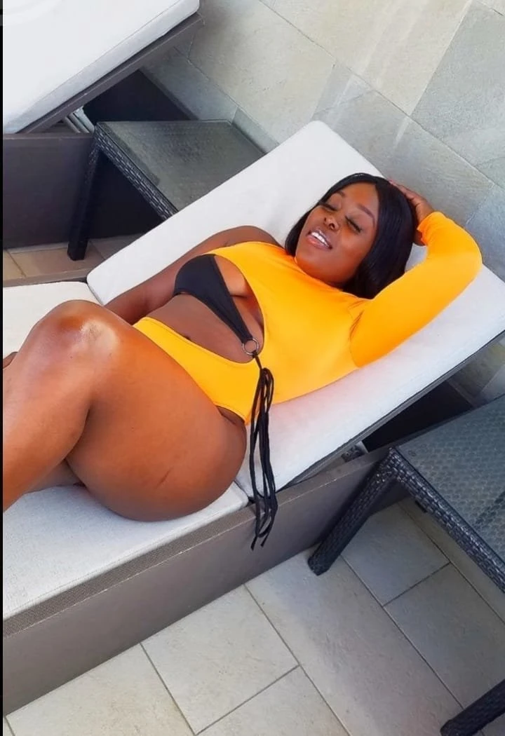Pretty Liana – South African escort in Bangalore, Escort, Banga
