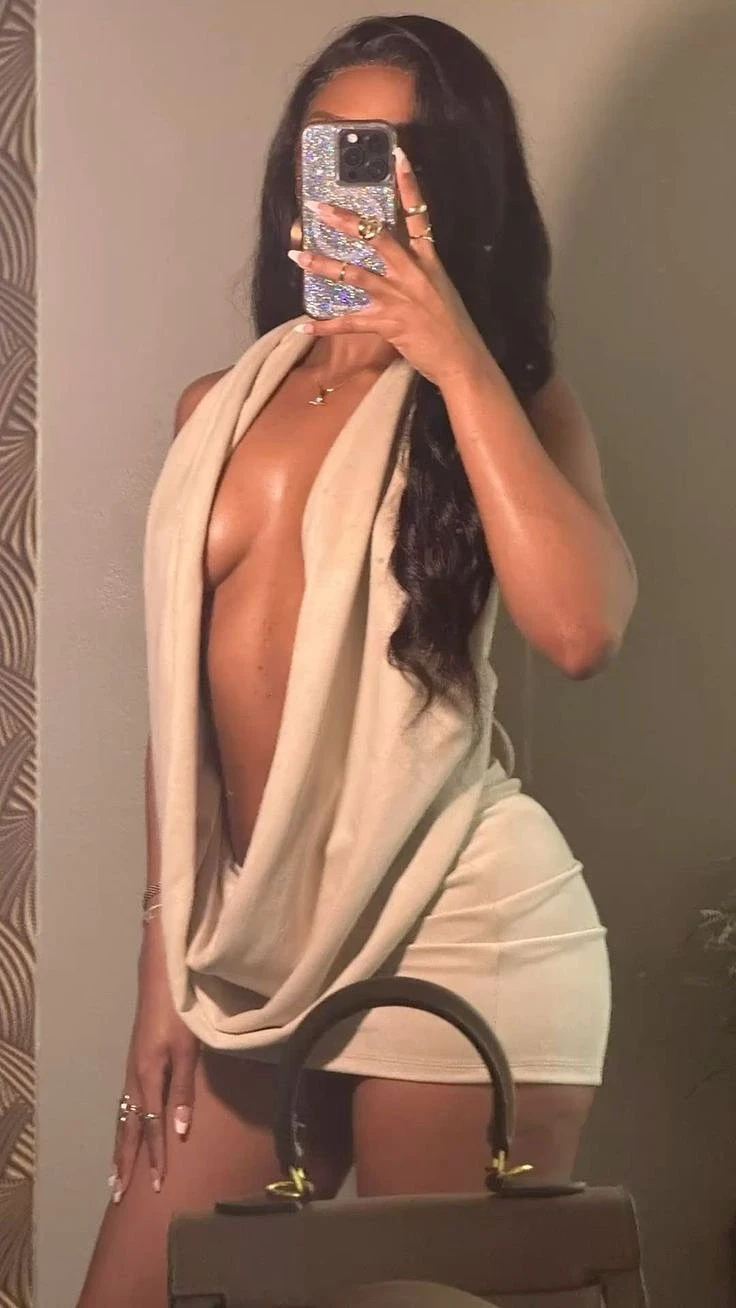 Cassy – escort in Cotonou — 13 / 14