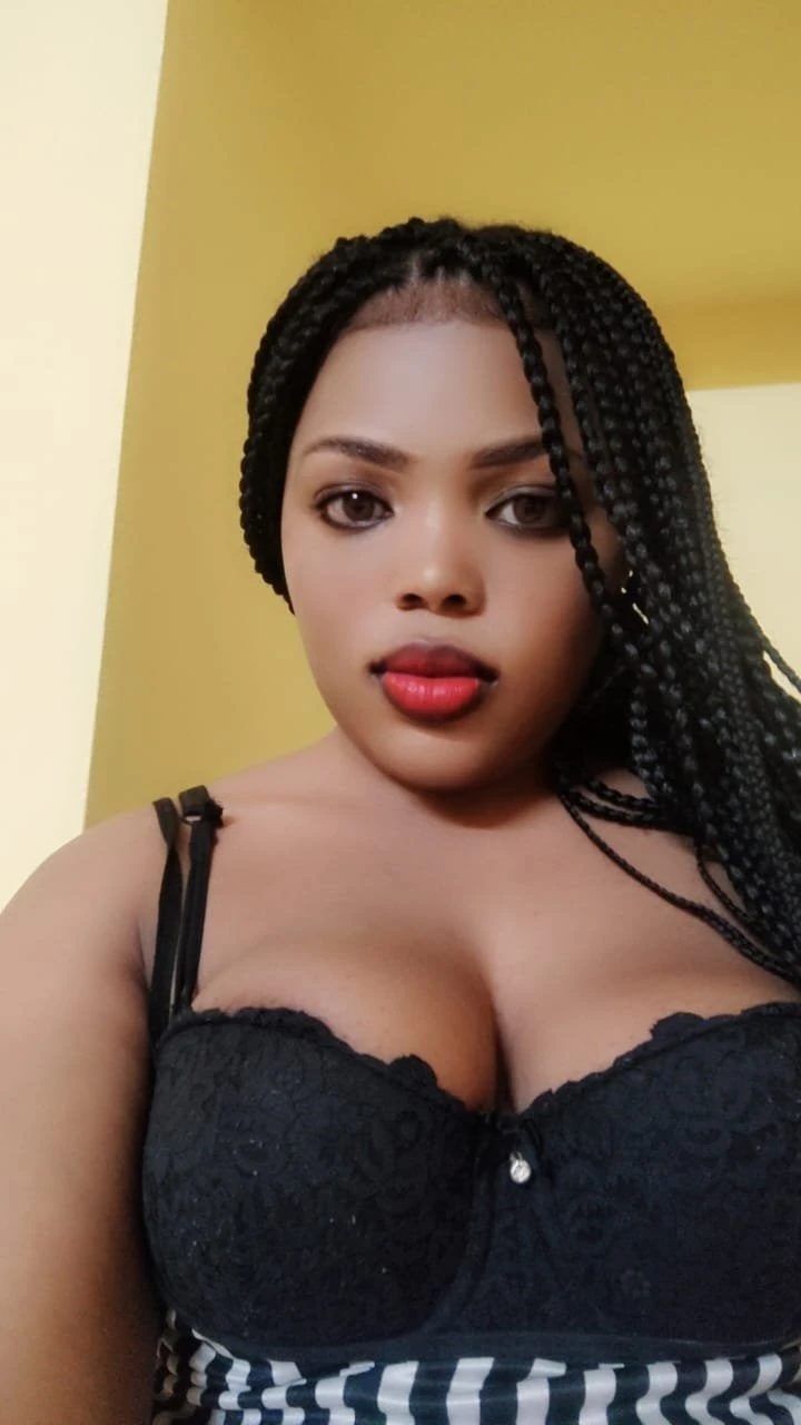 Sasha (Velachery in Chennai) – Rwandan escort in Chennai — 5 / 6