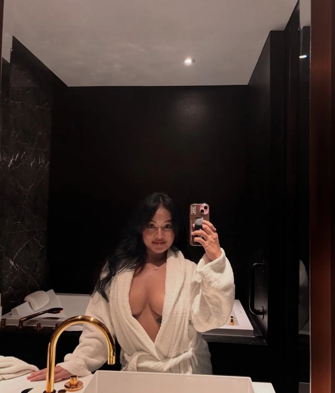 Jyotsna – Indian escort in Dehradun, Uttarakhand, Escort, Dehradun