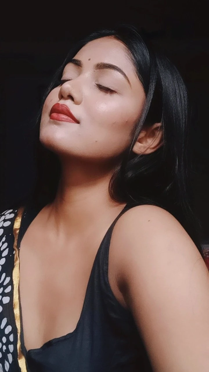 New Sakshi – Indian escort in Bangalore, Escort, Banga