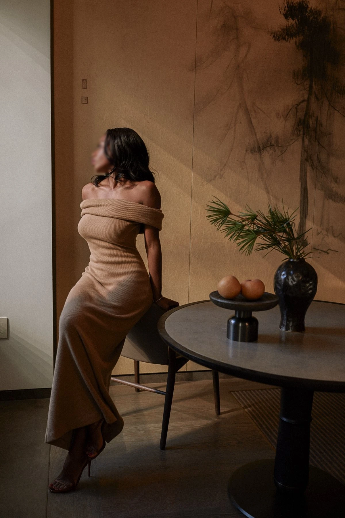 Emma Graff – American escort in Hong Kong — 9 / 19
