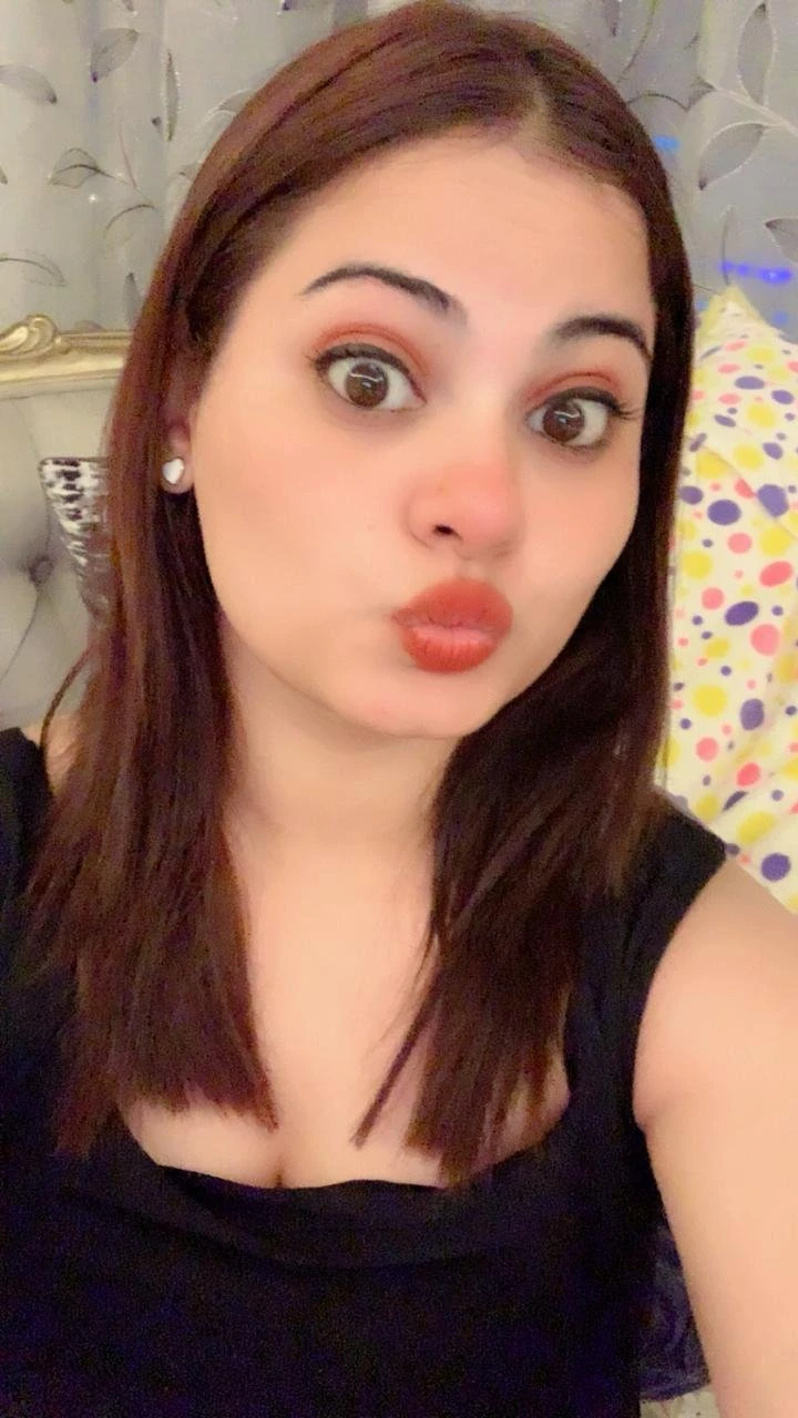 Ishita – Indian escort in Hong Kong — 8 / 11