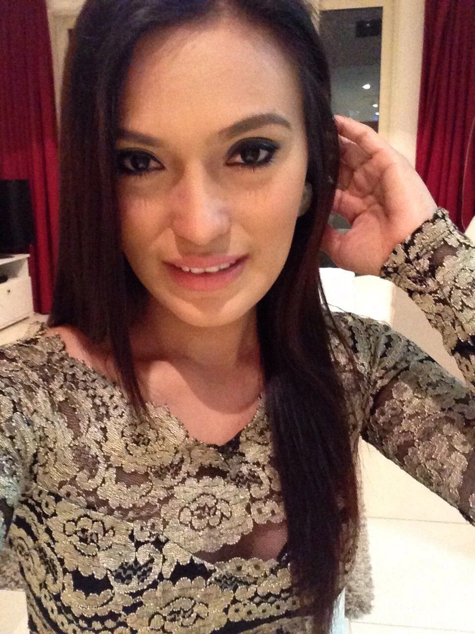 Pamela – Filipino escort in Hong Kong — 2 / 6