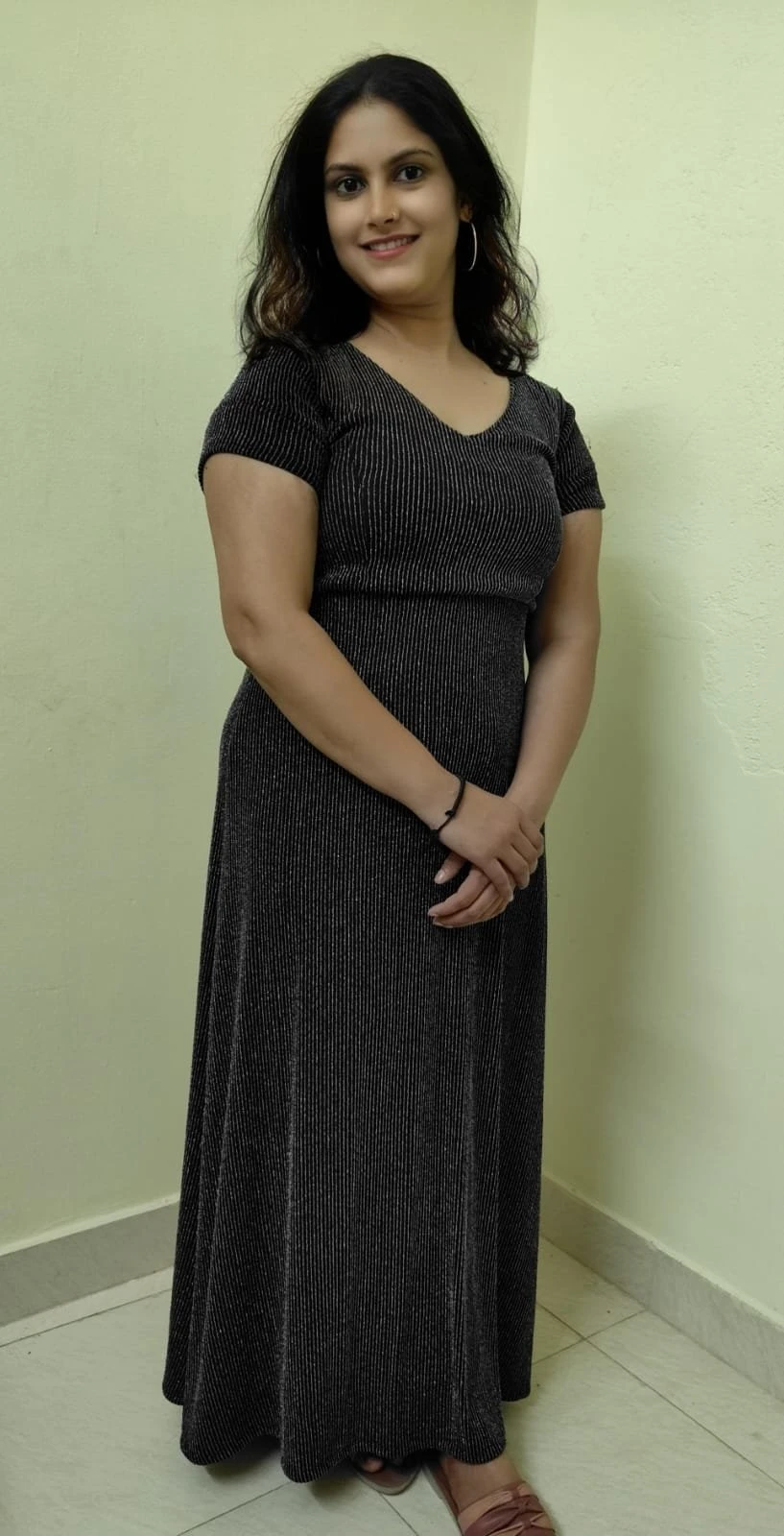Neha – Indian escort in Bangalore, Escort, Banga