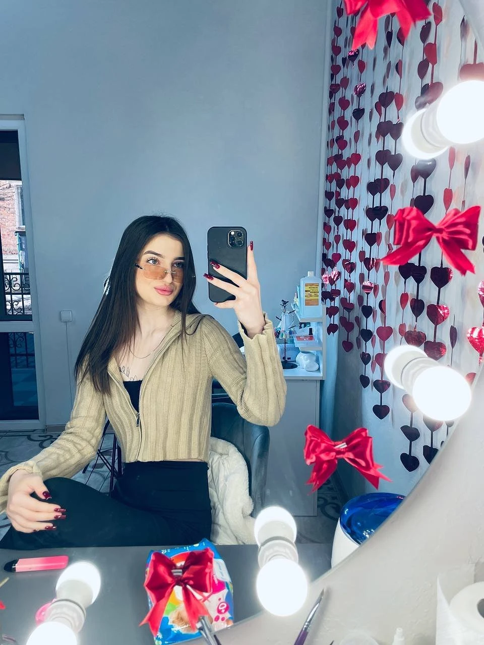 Daria – Ukrainian escort in Hong Kong — 8 / 16