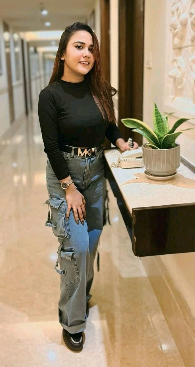 Silpa – Indian escort in Bangalore, Escort, Banga