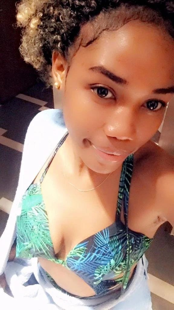 Joan – South African escort in Bangalore — 3 / 6