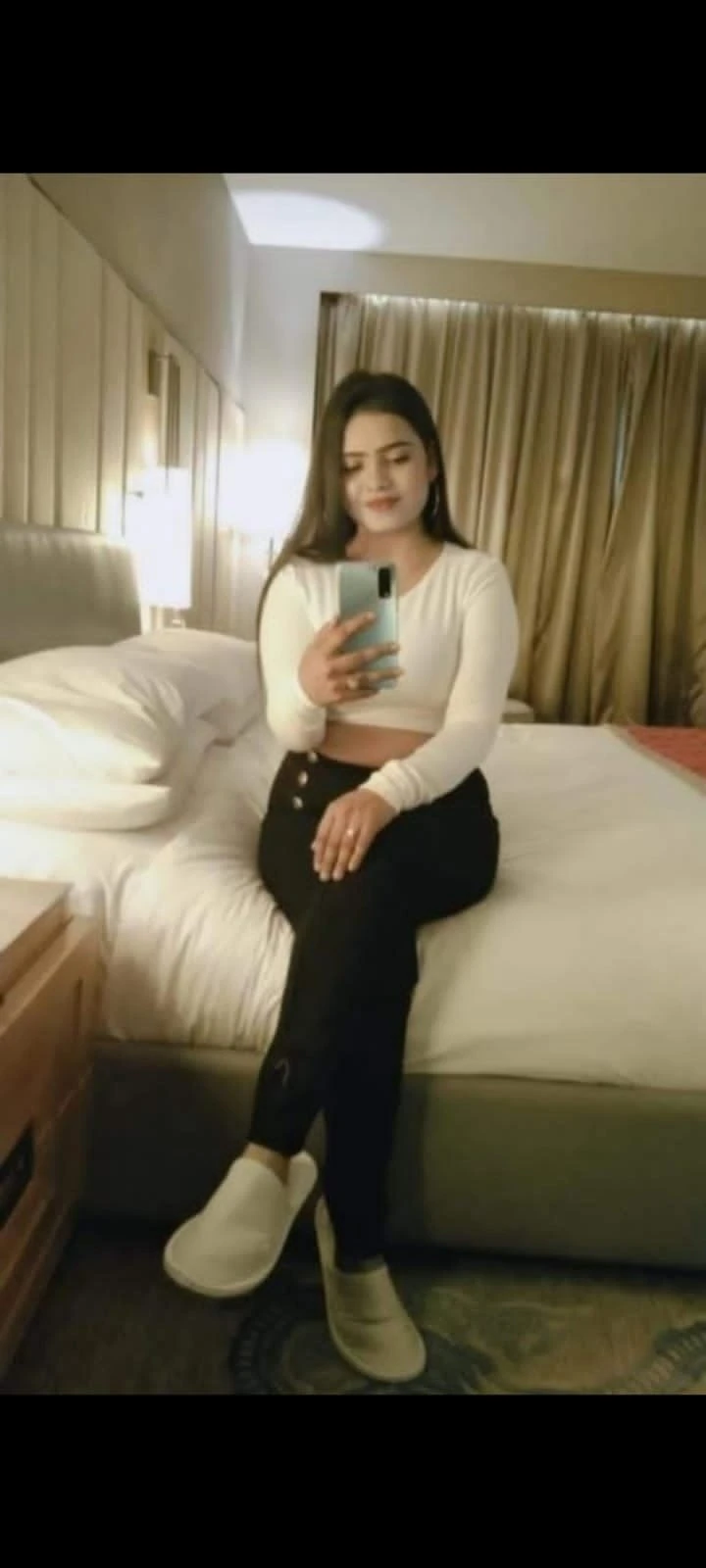 Taniya – escort in Candolim, Goa — 2 / 4
