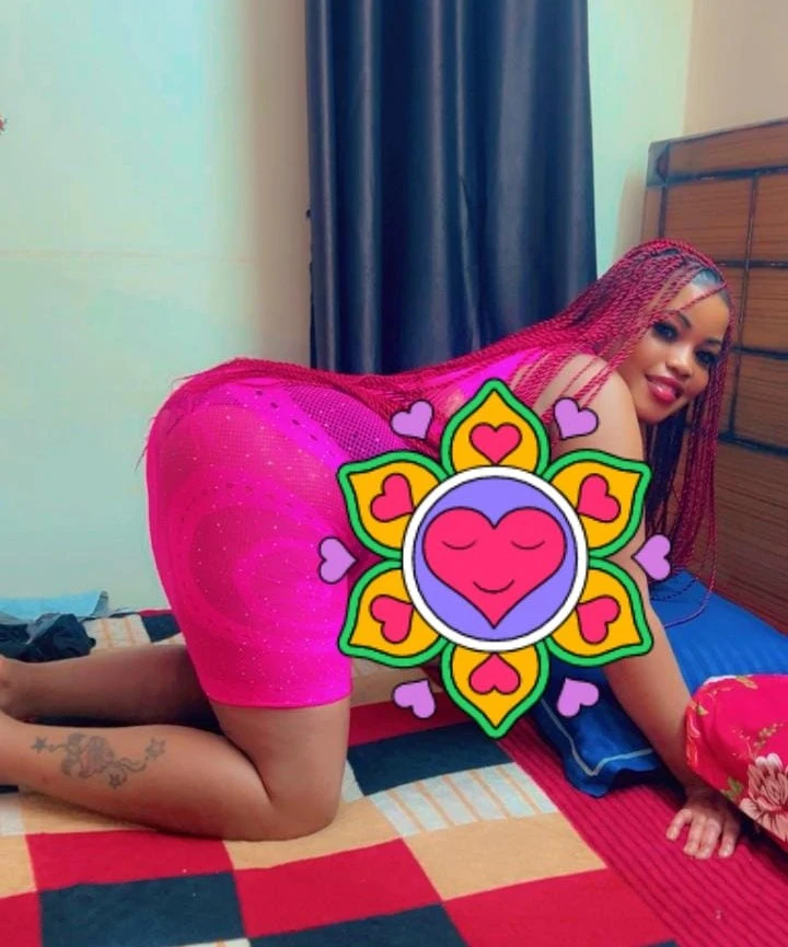 Sara – escort in Gurgaon — 12 / 14