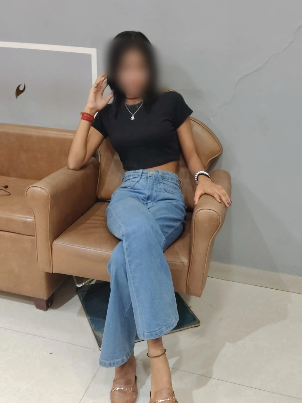 Live Cam and meet session & meeting – Indian escort in Bangalore — 2 / 5