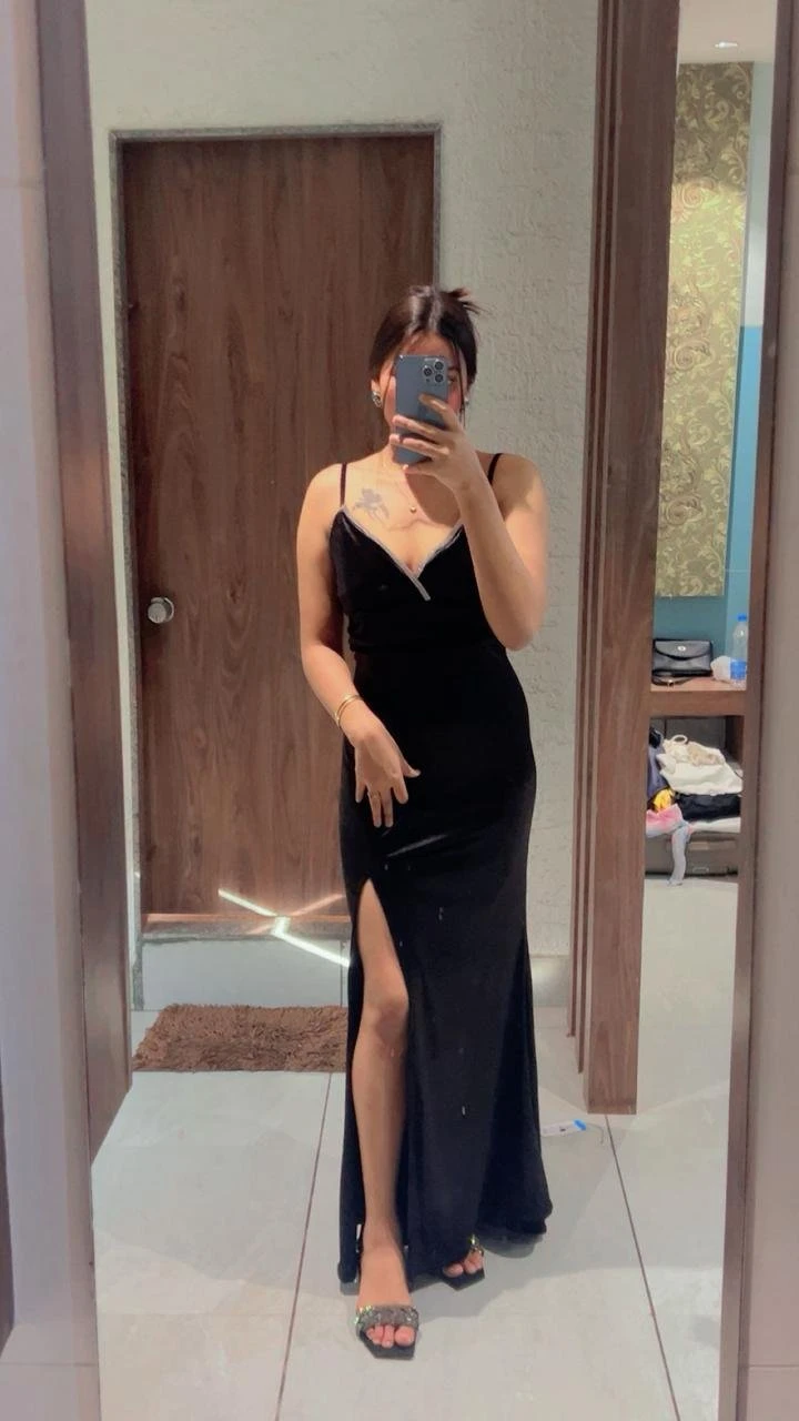 Aliya Roy – Indian escort in Ahmedabad — 5 / 12