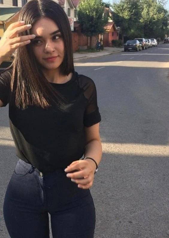 CALL 769//6645//751 SNEHA HOT GIRL – Russian escort in Chandigarh — 2 / 3