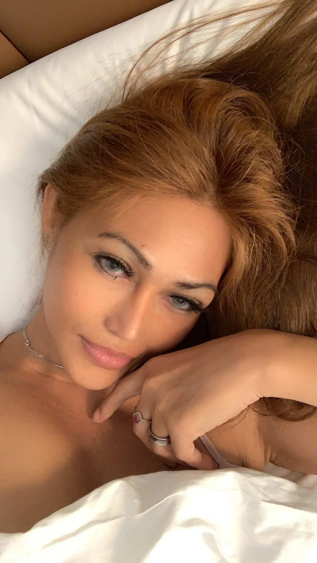 kathyrina – Italian escort in Hong Kong — 14 / 18