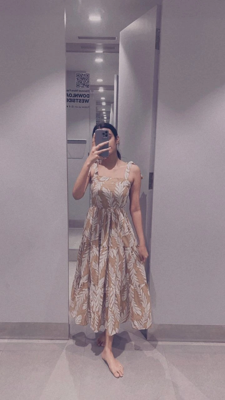 Ishika – Indian escort in Bangalore — 3 / 4