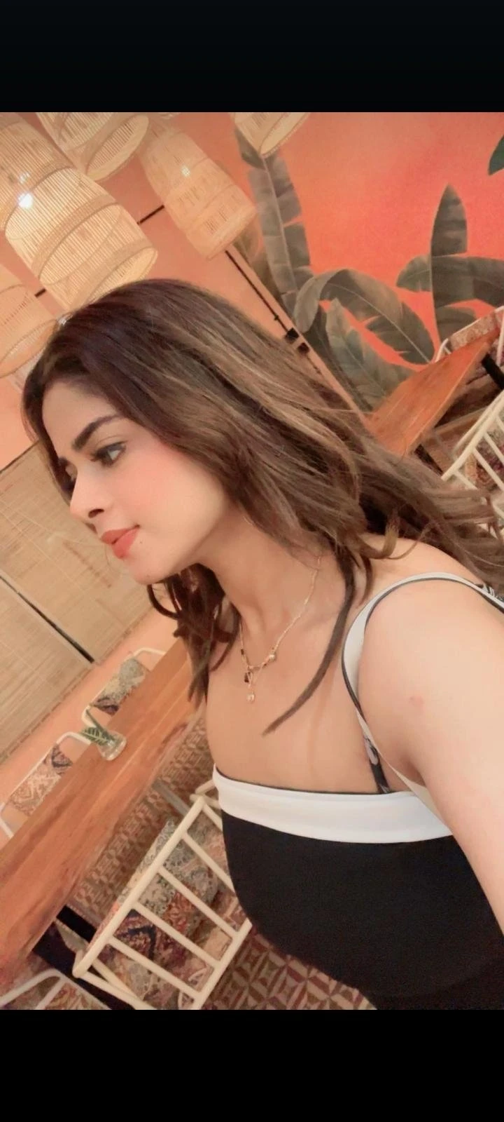 Hii Divya – escort in Guwahati — 2 / 3