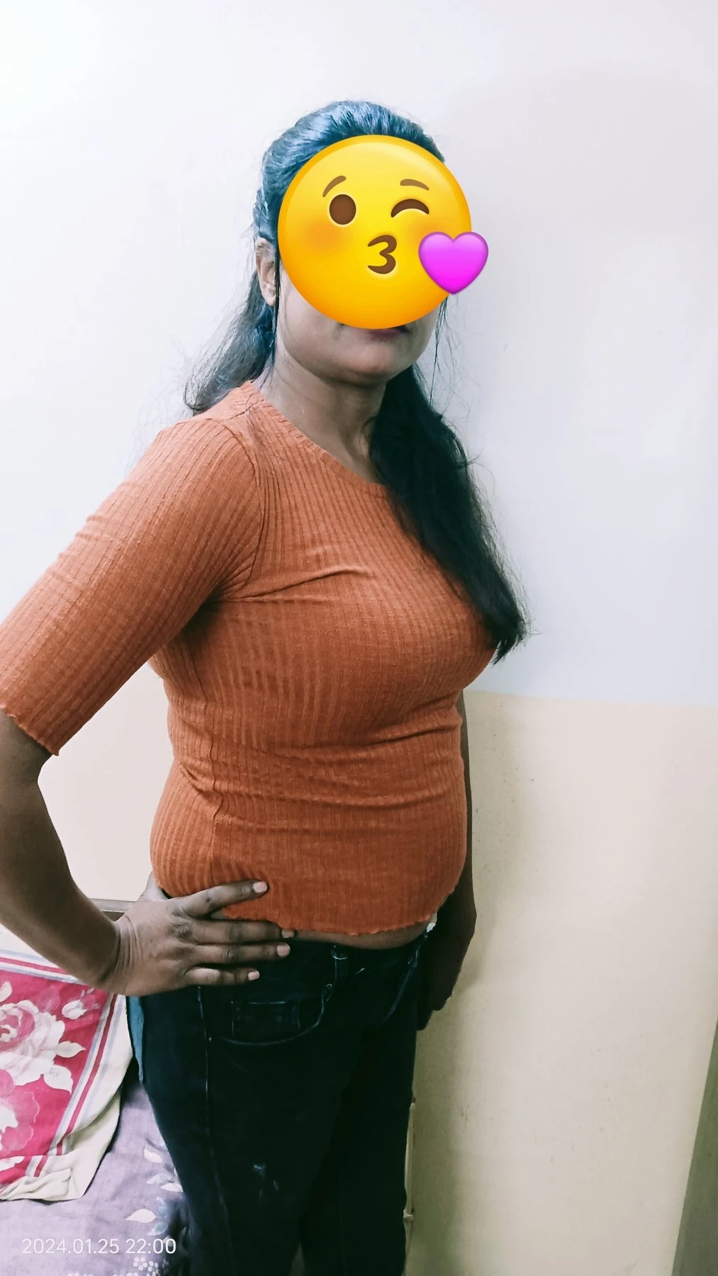 Priyanka – Indian escort in Gurgaon — 2 / 4