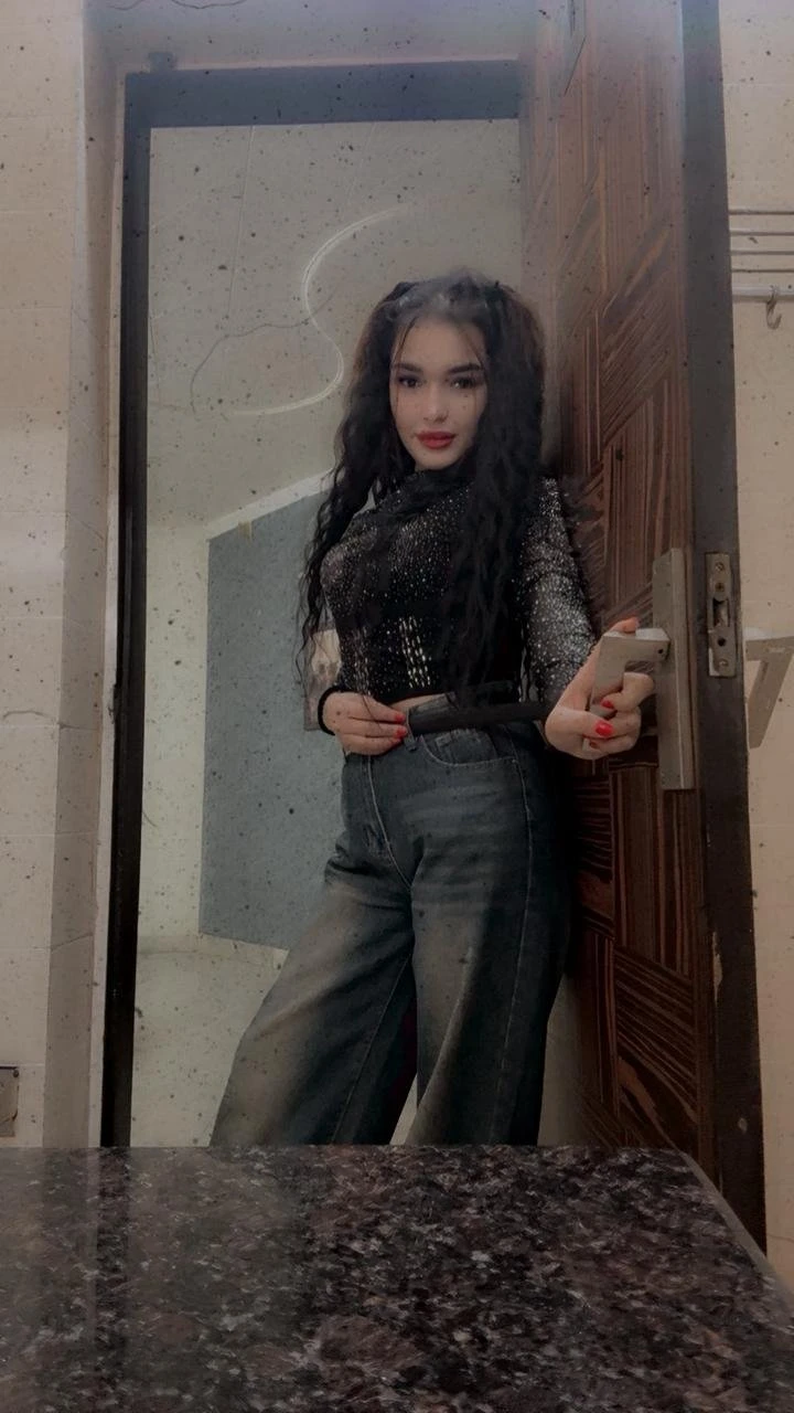 Mahi 𝟖𝟎𝟎𝟔𝟖𝟓𝟔𝟖𝟓𝟖 – American escort in Dehradun, Uttarakhand — 20 / 31