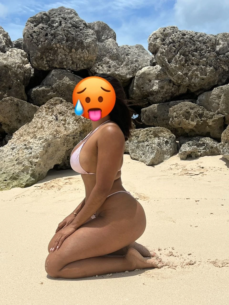 romy – Colombian escort in Barbados — 5 / 6