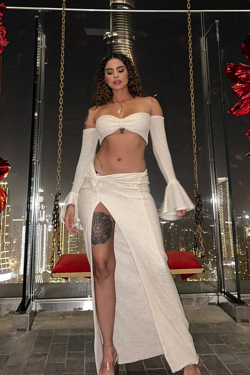 Hot Model Genezis – Colombian escort in Hong Kong — 21 / 23
