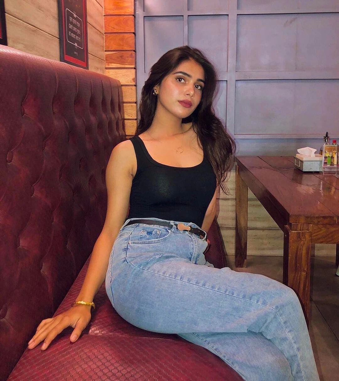 Shakshi Banglore B2 B Spa & Meet – Indian escort in Bangalore, Escort, Banga