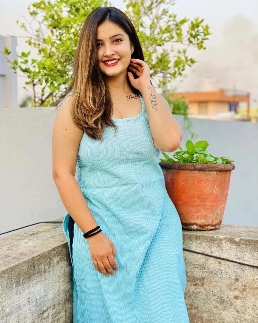Bangalore Cesh Payments Sarvices – Indian escort in Bangalore — 2 / 4
