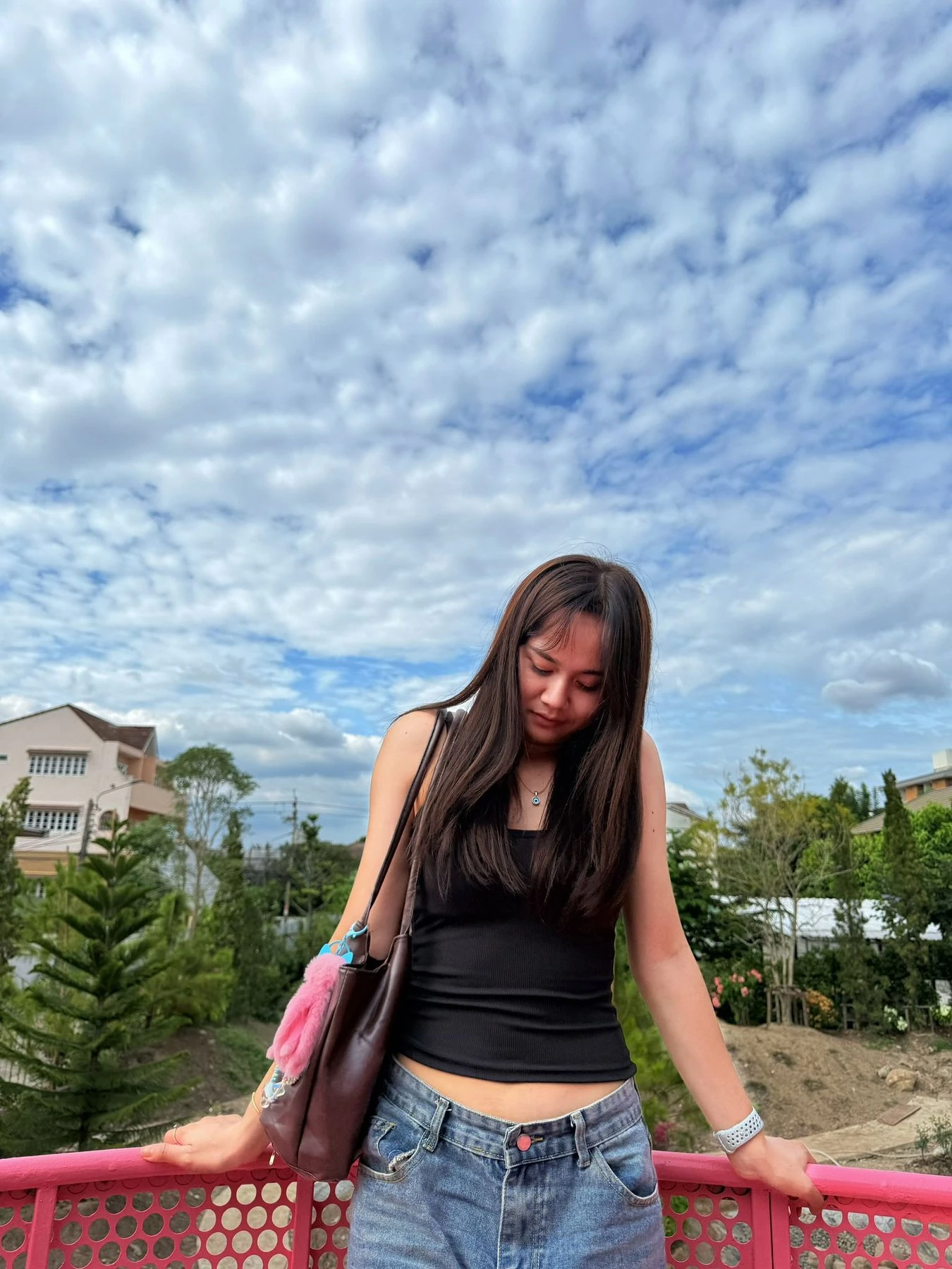 Nina – Thai escort in Dehradun, Uttarakhand — 4 / 5