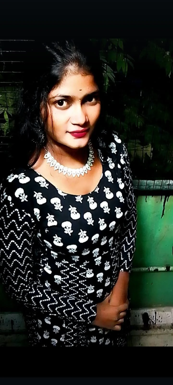 Anjana – Indian escort in Chennai — 13 / 14