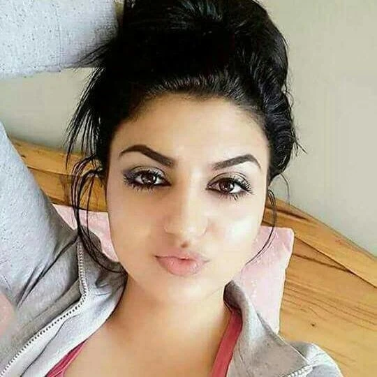 Jenny- Russian Indian Real meet – Indian escort in Candolim, Goa — 2 / 7