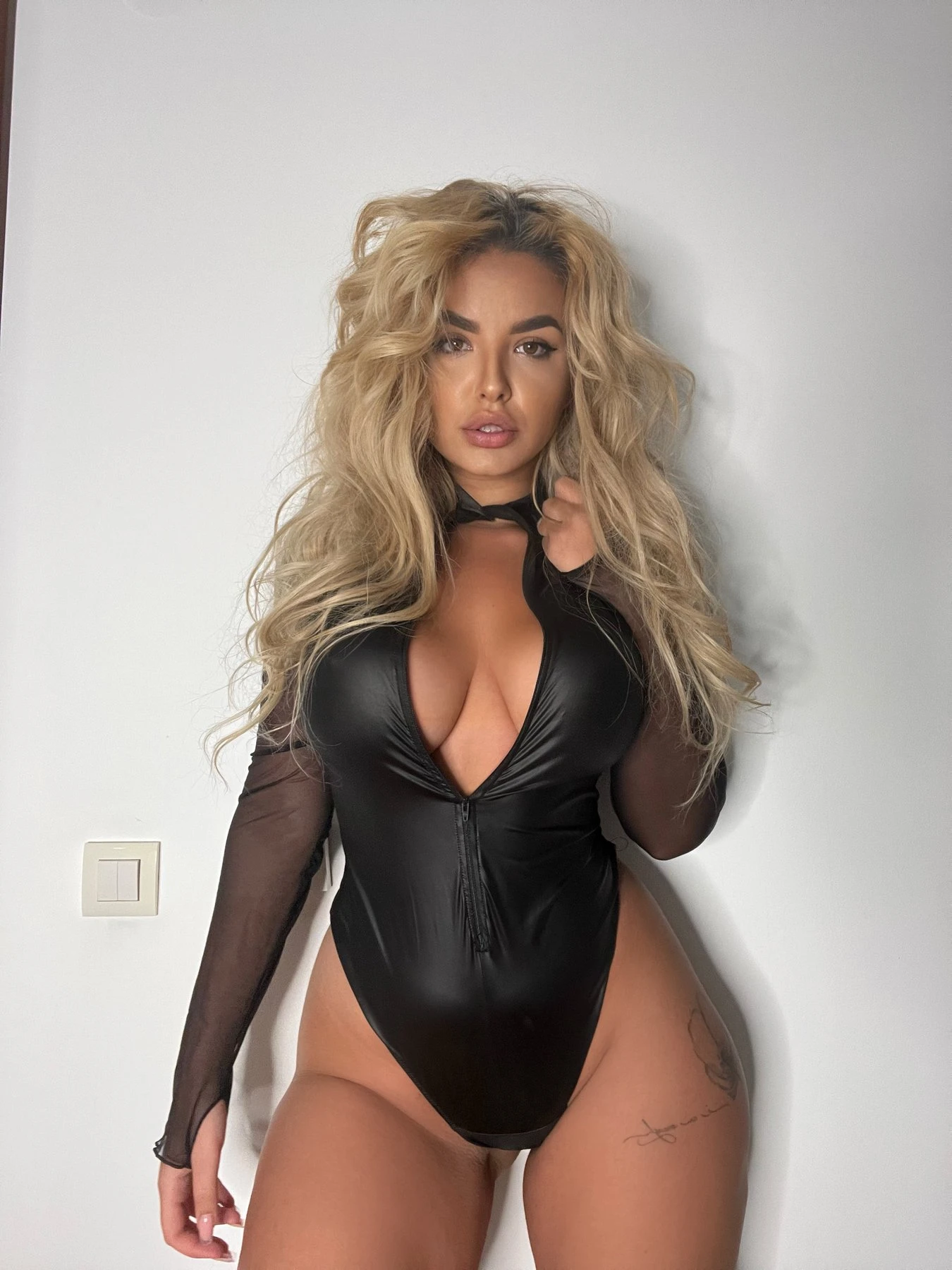 2 DAILY MEETS • QUALITY OVER QUANTITY – Romanian escort in Chennai — 10 / 22