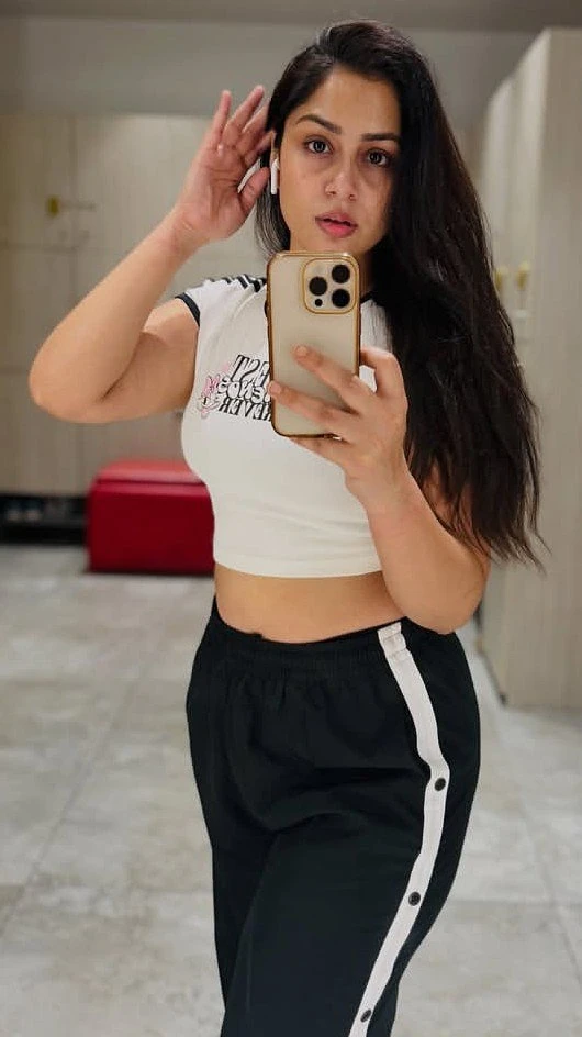 Pragati Joshi – Indian escort in Candolim, Goa, Escort, Candolim