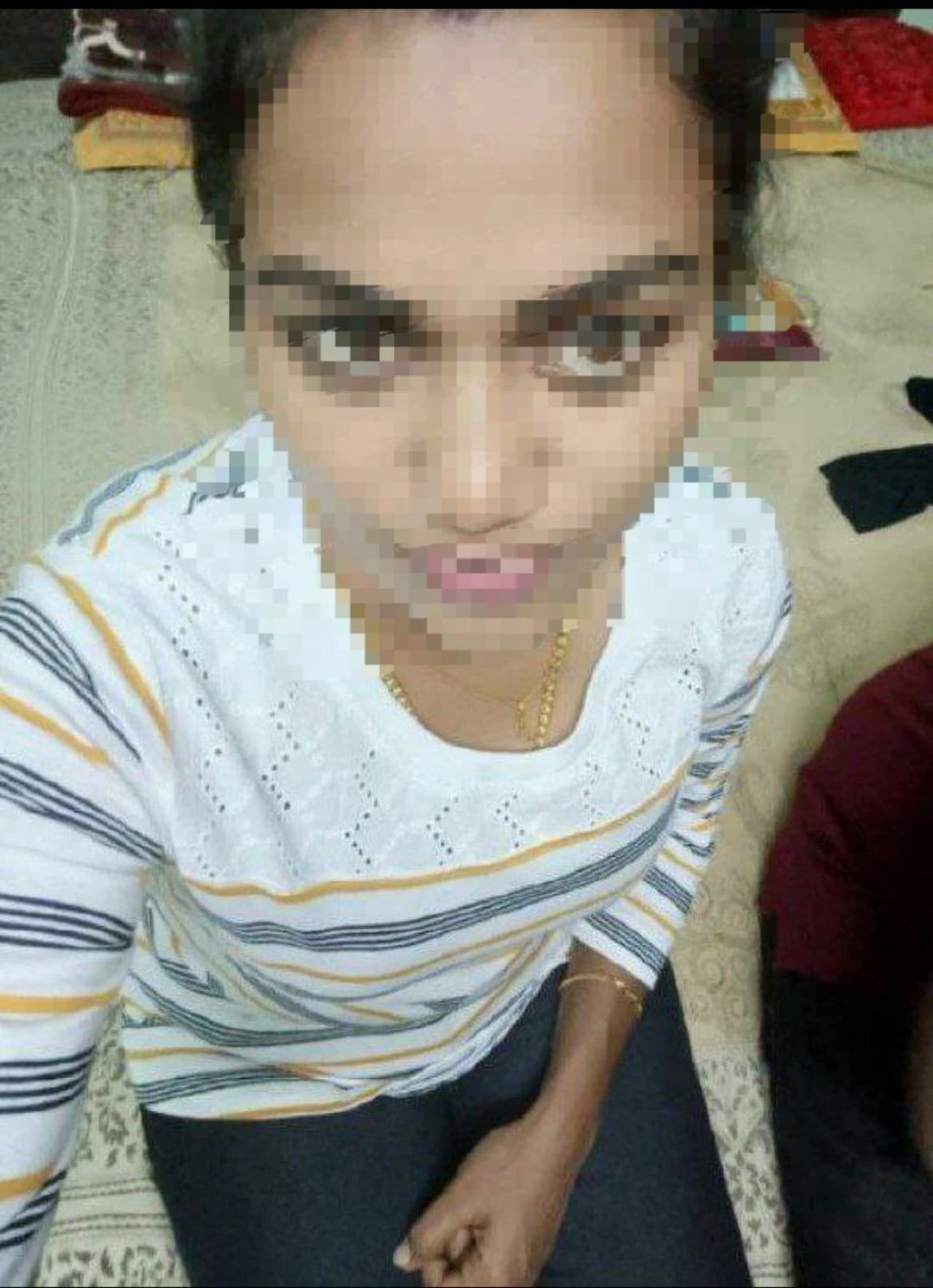 Swetha – Indian escort in Chennai — 1 / 4
