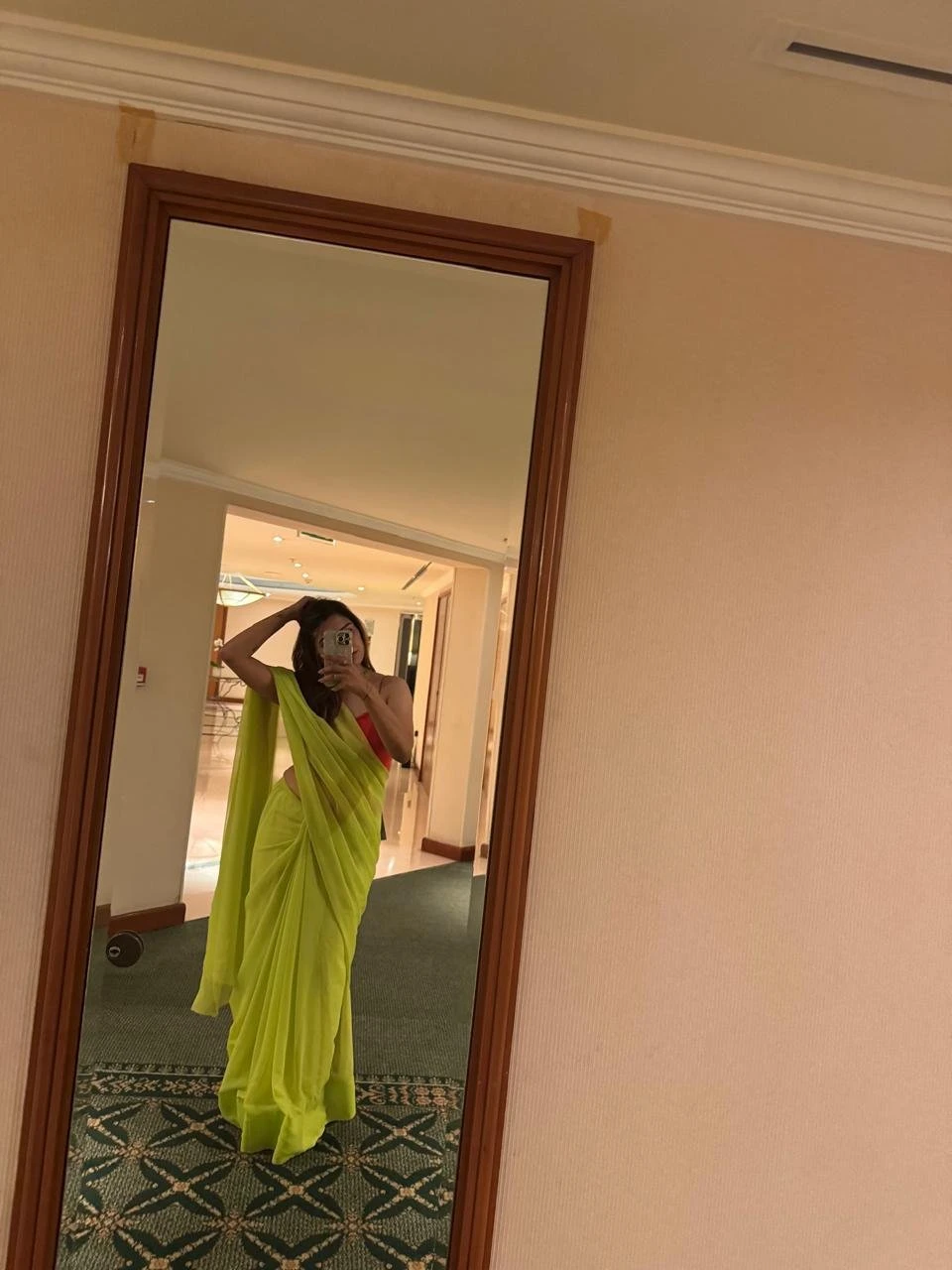 Russian and Indian Direct Payment – escort in Chennai — 3 / 5